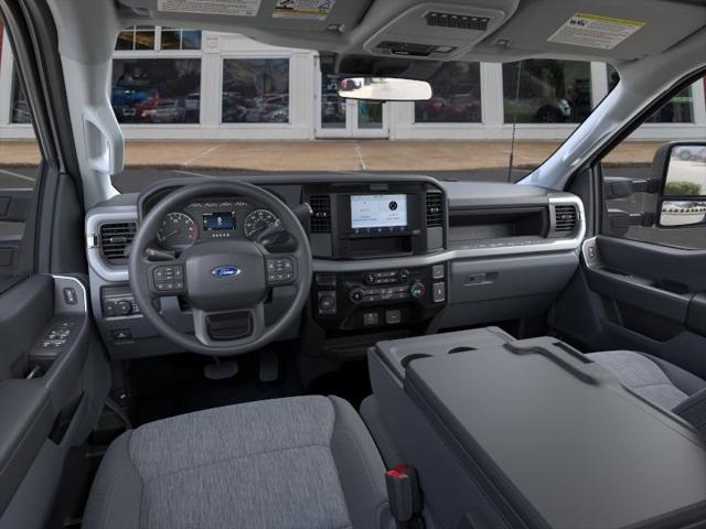new 2025 Ford F-250 car, priced at $57,520