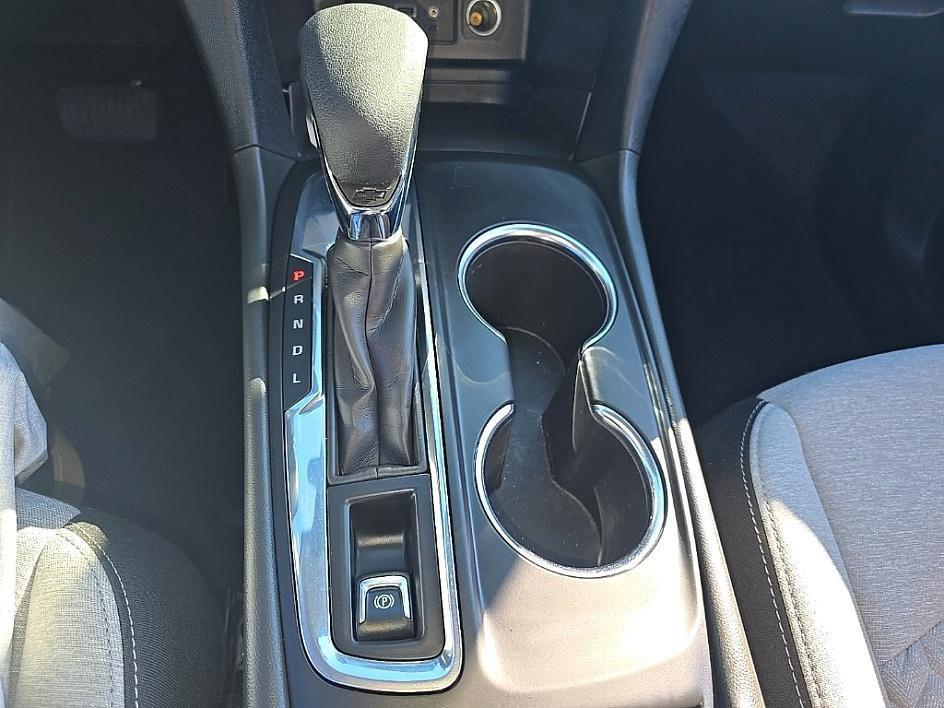 used 2023 Chevrolet Equinox car, priced at $20,994