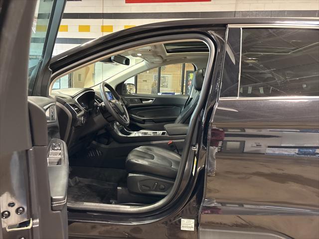 used 2021 Ford Edge car, priced at $29,888