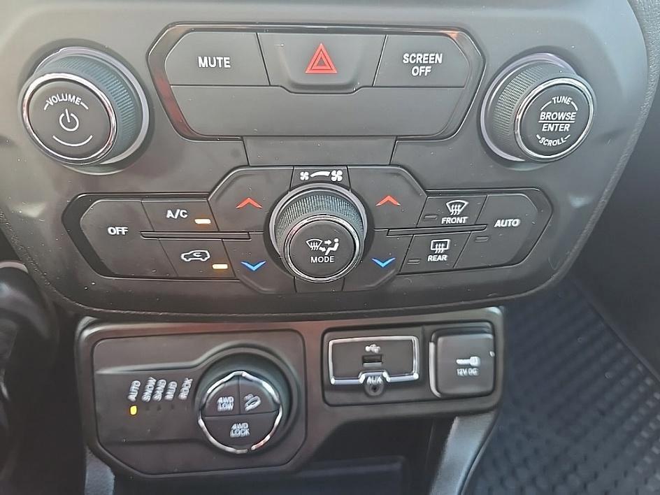used 2020 Jeep Renegade car, priced at $14,444