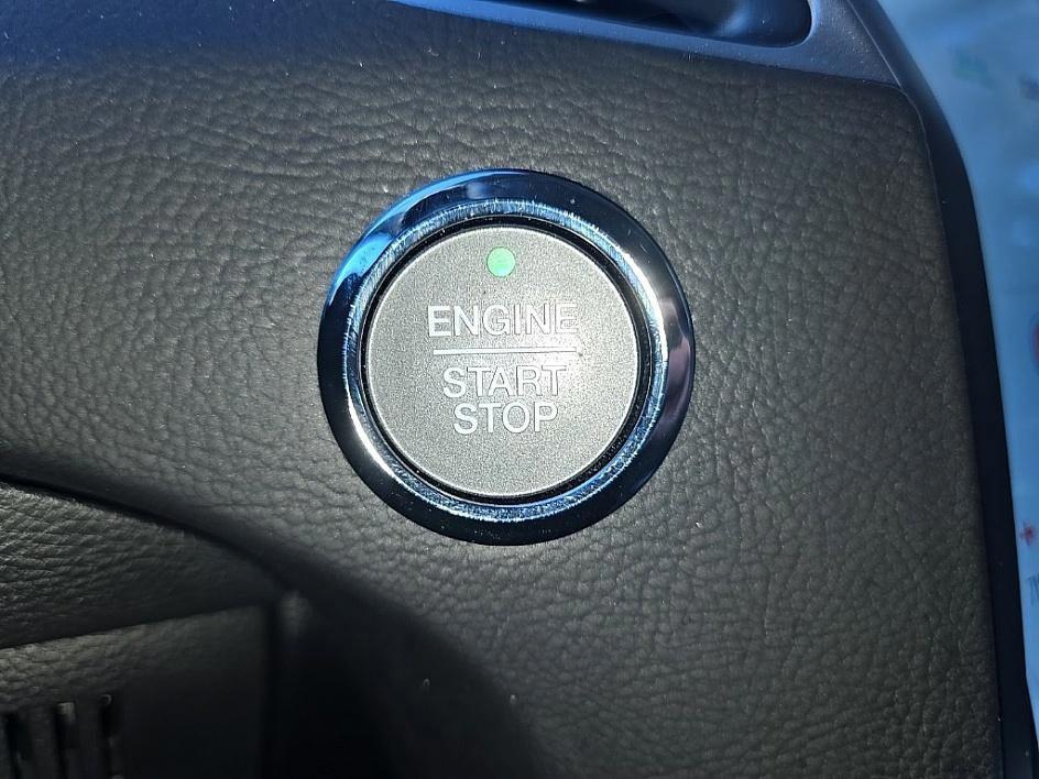 used 2023 Ford Edge car, priced at $28,750