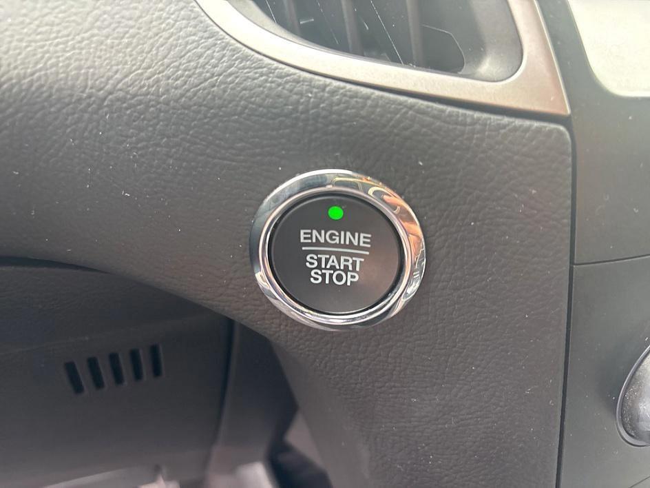 used 2019 Ford Edge car, priced at $18,100