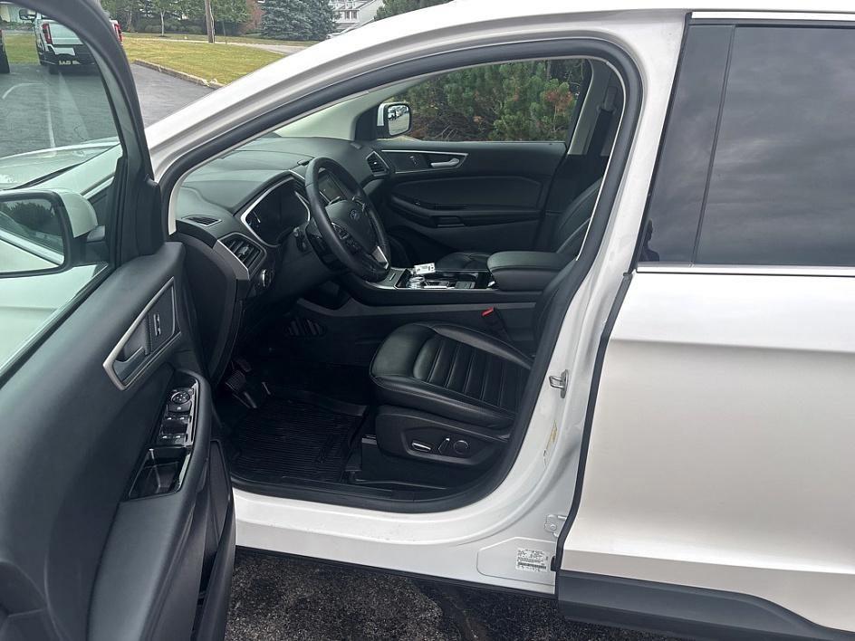 used 2019 Ford Edge car, priced at $18,100