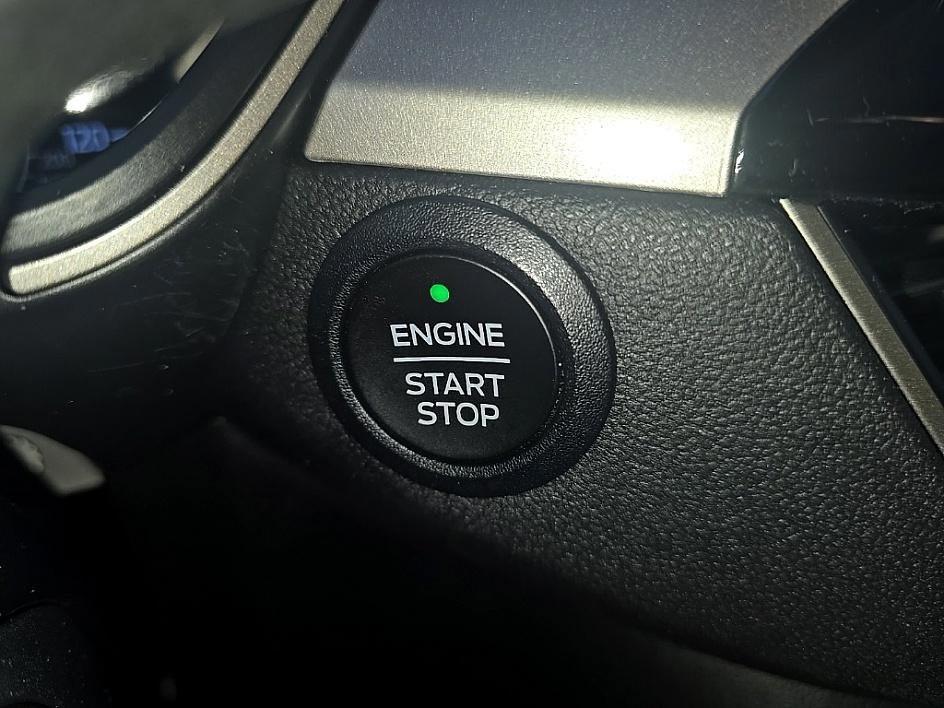 used 2022 Ford Escape car, priced at $23,720