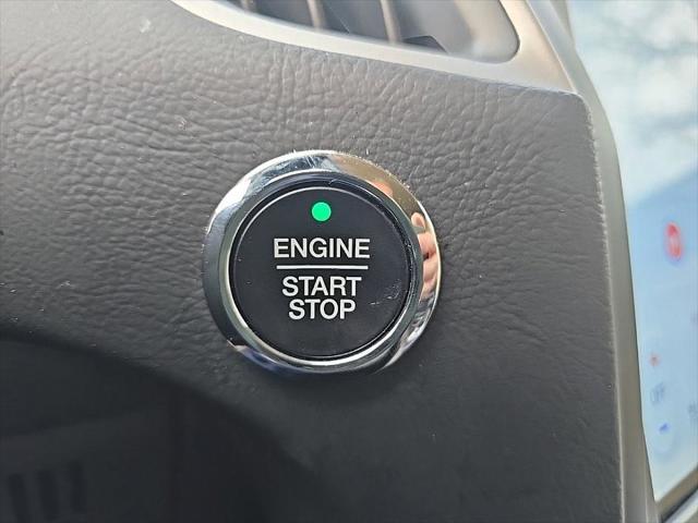 used 2023 Ford Edge car, priced at $29,048