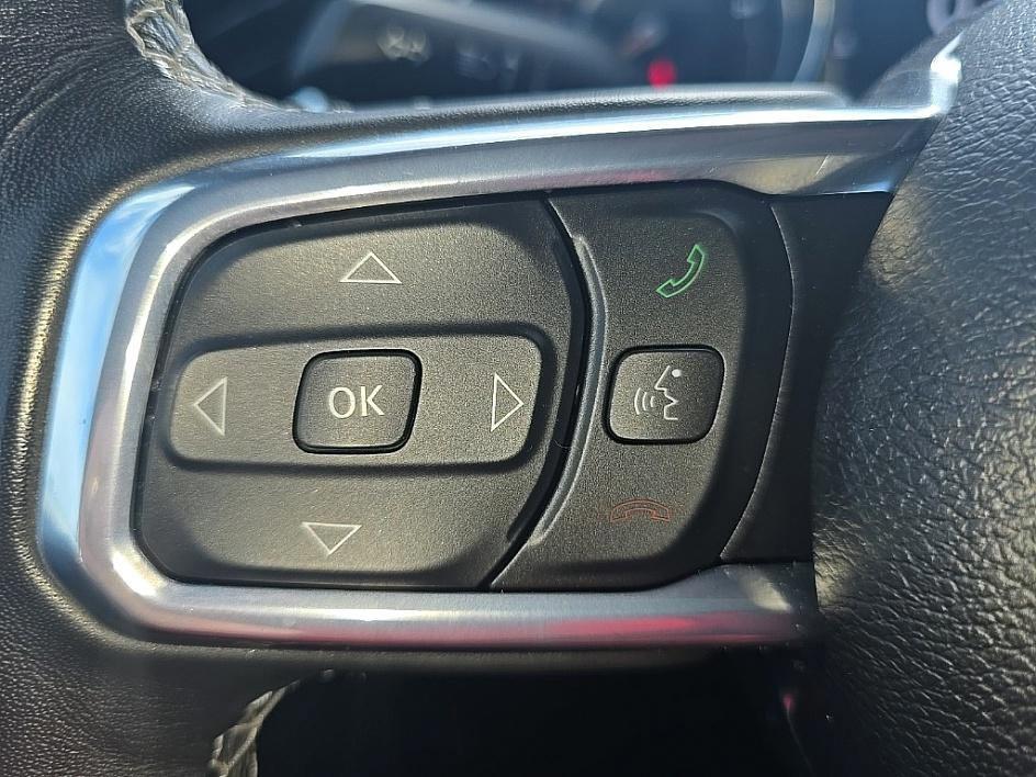 used 2023 Jeep Wrangler car, priced at $35,994