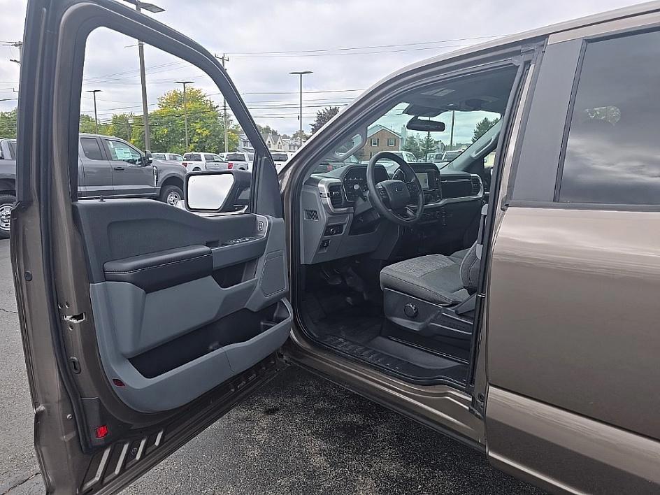 used 2022 Ford F-150 car, priced at $35,631