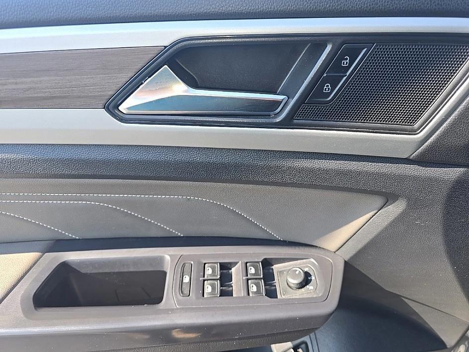 used 2021 Volkswagen Atlas car, priced at $24,966