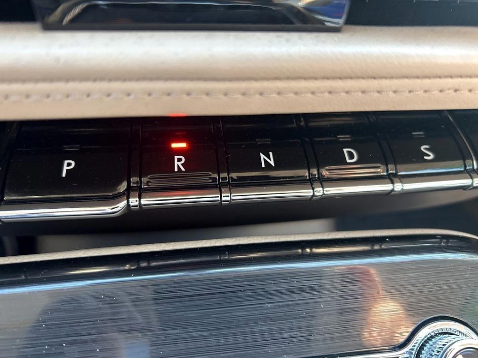 used 2021 Lincoln Nautilus car, priced at $31,915