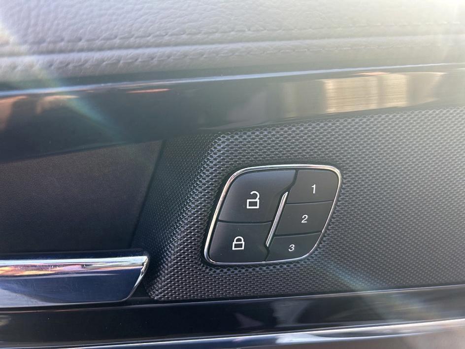 used 2021 Lincoln Nautilus car, priced at $31,915