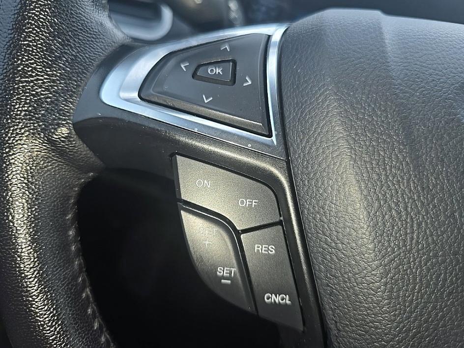 used 2024 Ford Edge car, priced at $25,948