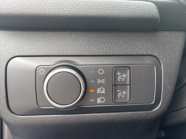 used 2022 Ford Escape car, priced at $22,892