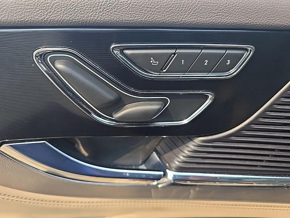 used 2022 Lincoln Corsair car, priced at $31,609