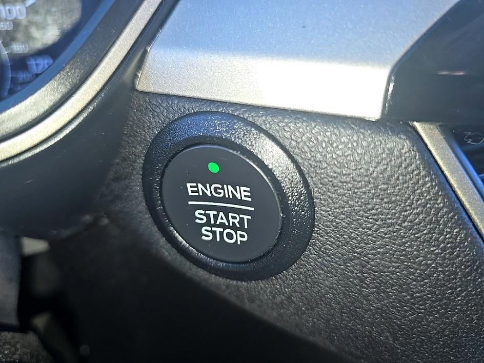 used 2022 Ford Escape car, priced at $22,117