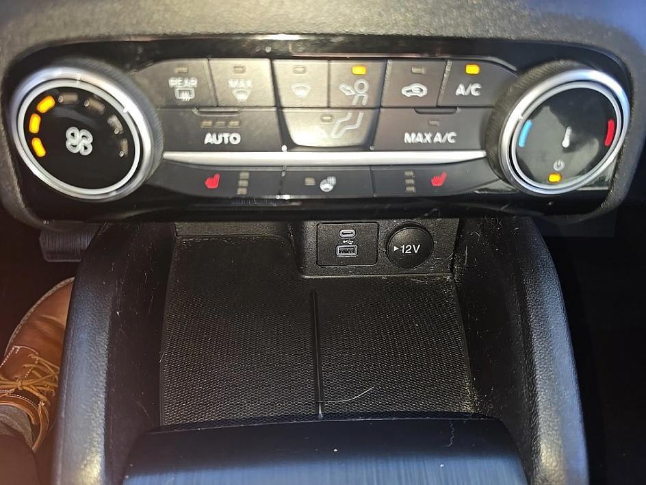 used 2022 Ford Escape car, priced at $22,117