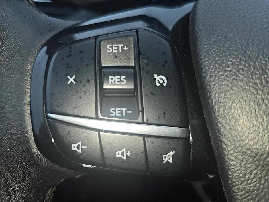 used 2022 Ford Escape car, priced at $23,499