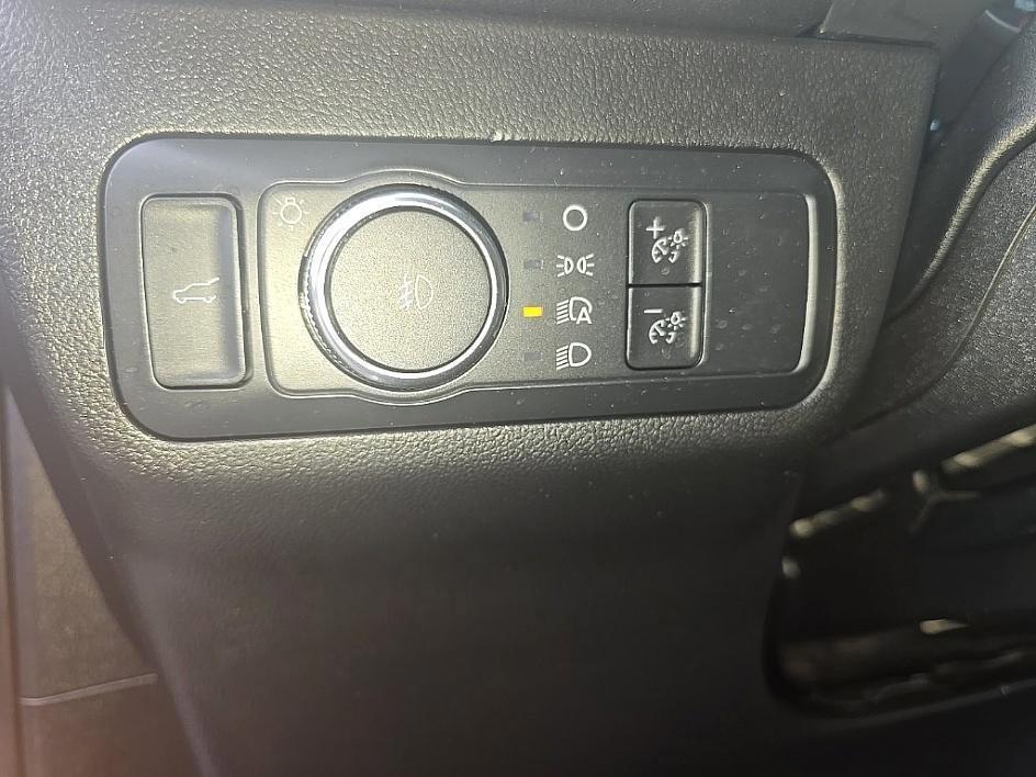used 2022 Ford Escape car, priced at $23,499