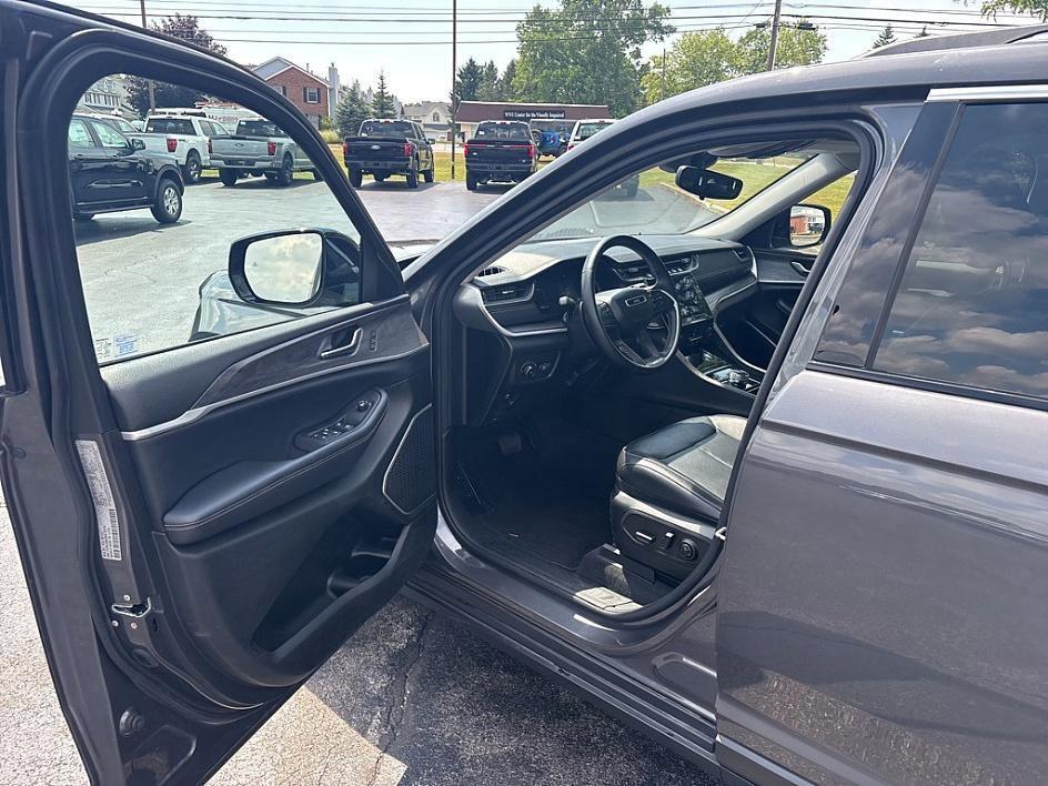 used 2021 Jeep Grand Cherokee L car, priced at $29,869