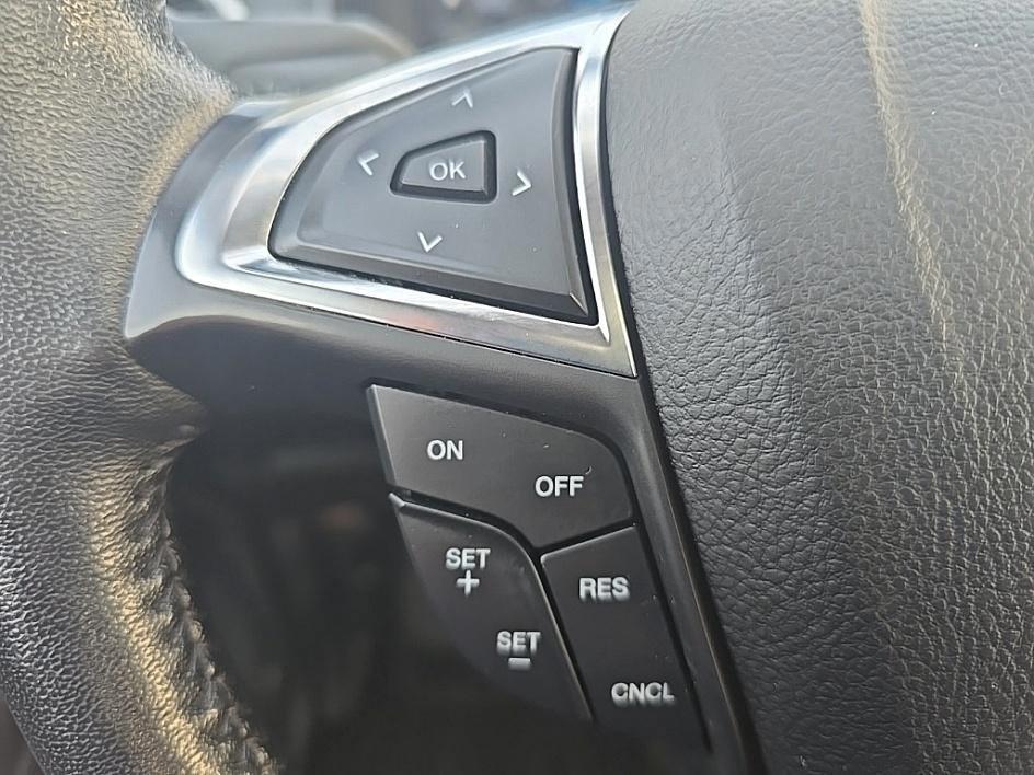 used 2022 Ford Edge car, priced at $26,564