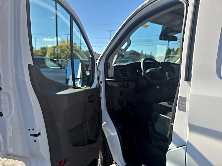 used 2023 Ford Transit-250 car, priced at $31,922