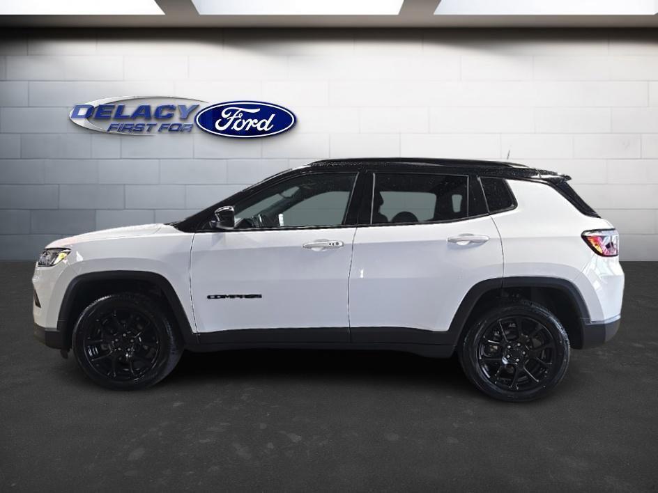 used 2022 Jeep Compass car, priced at $21,934