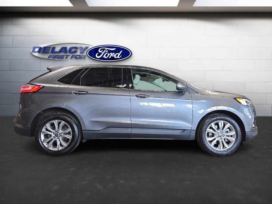 used 2022 Ford Edge car, priced at $28,049