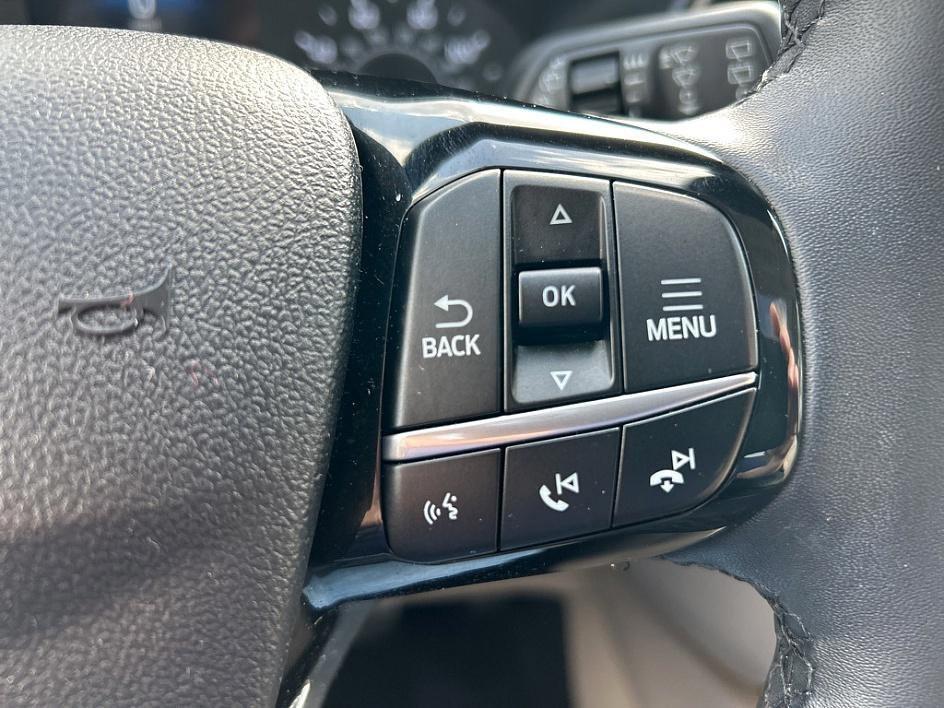 used 2022 Ford Escape car, priced at $21,394
