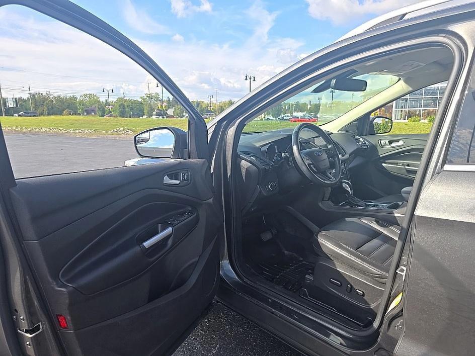 used 2019 Ford Escape car, priced at $17,990