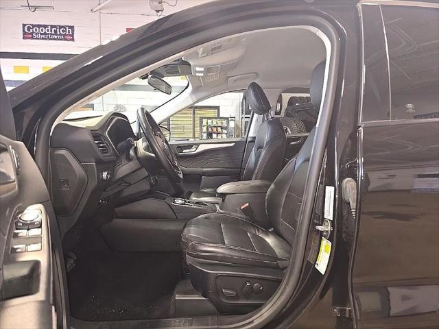 used 2022 Ford Escape car, priced at $23,996
