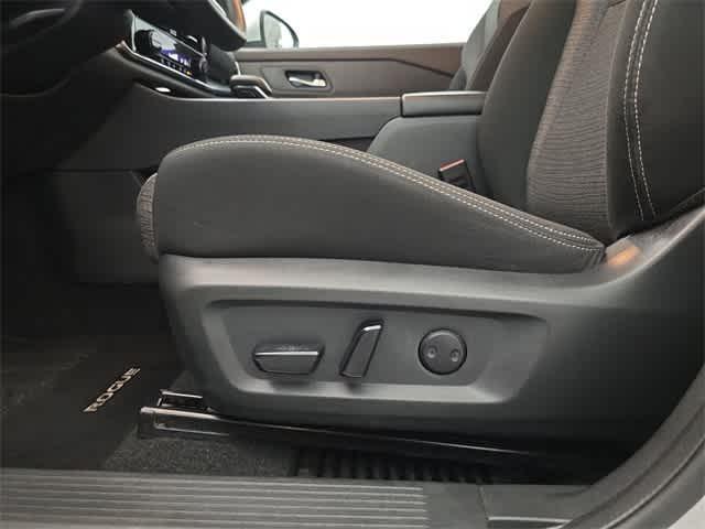 used 2022 Nissan Rogue car, priced at $20,895