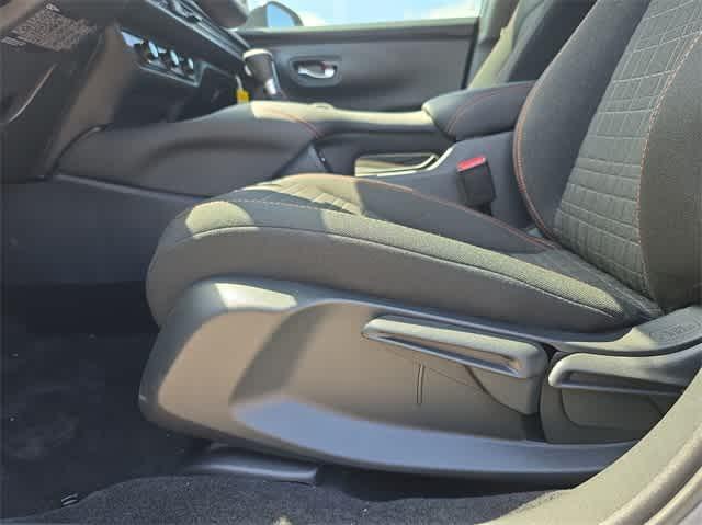 new 2025 Honda HR-V car, priced at $29,566