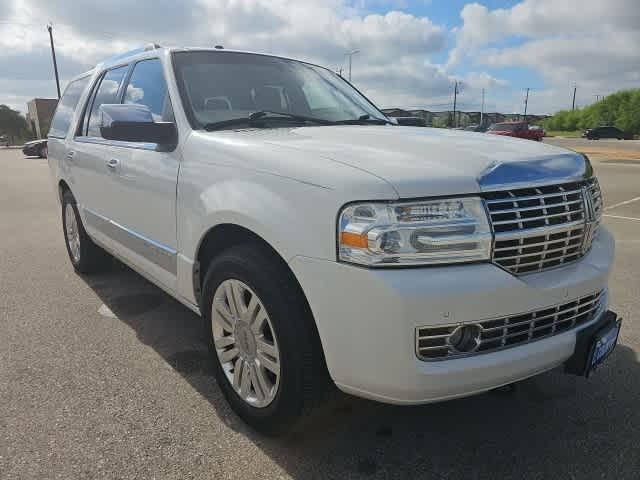 used 2014 Lincoln Navigator car, priced at $9,495