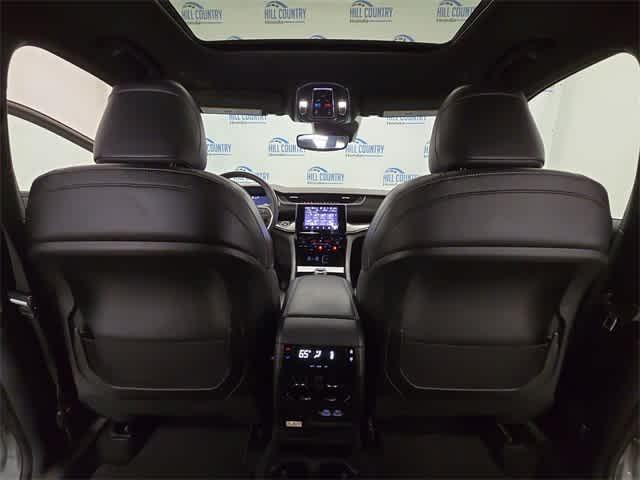 used 2021 Jeep Grand Cherokee L car, priced at $30,195