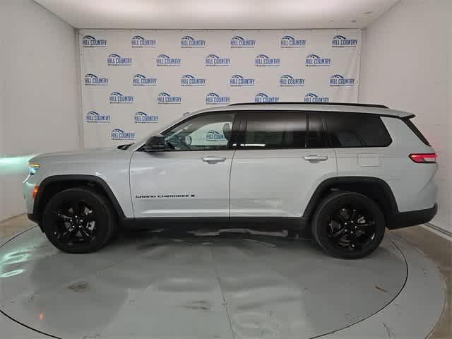 used 2021 Jeep Grand Cherokee L car, priced at $30,195