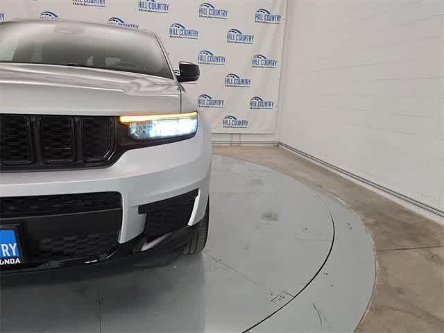 used 2021 Jeep Grand Cherokee L car, priced at $30,195
