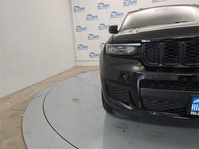 used 2023 Jeep Grand Cherokee L car, priced at $28,795