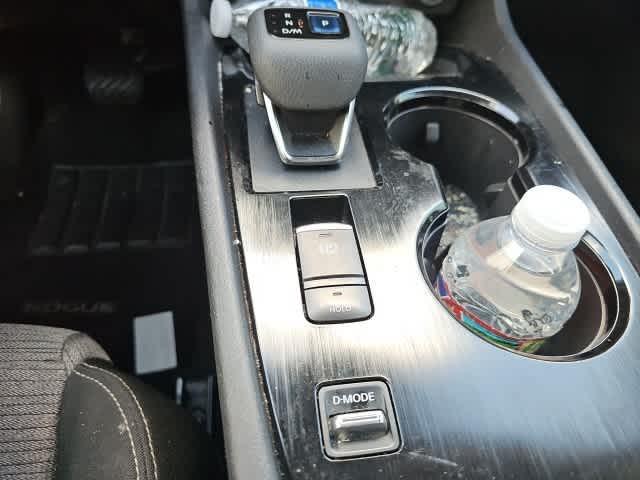 used 2022 Nissan Rogue car, priced at $17,995