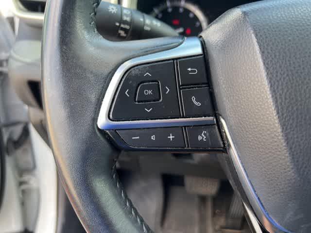used 2020 Toyota Highlander car, priced at $30,000