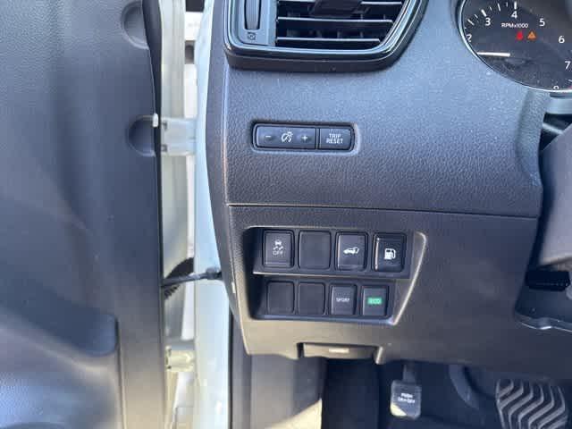 used 2018 Nissan Rogue car, priced at $13,795