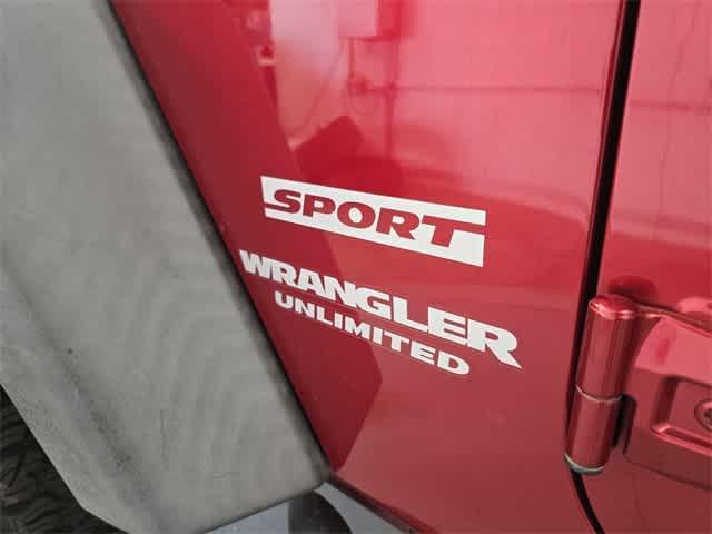used 2013 Jeep Wrangler Unlimited car, priced at $15,895