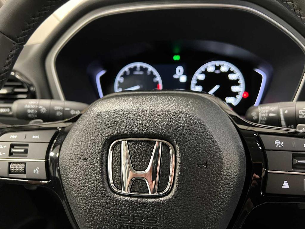 new 2025 Honda Pilot car, priced at $52,280