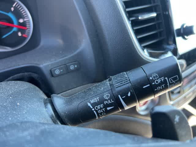 used 2022 Honda Pilot car, priced at $26,095