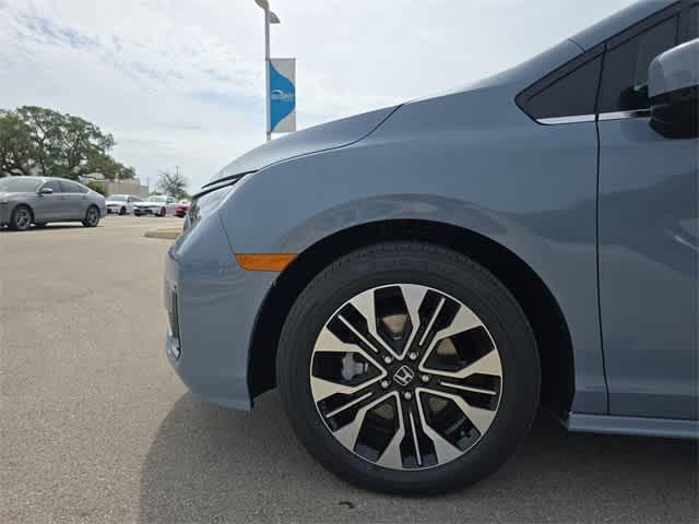 new 2025 Honda Odyssey car, priced at $52,085