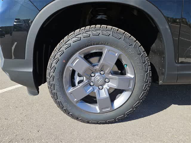 new 2025 Honda Ridgeline car, priced at $44,291