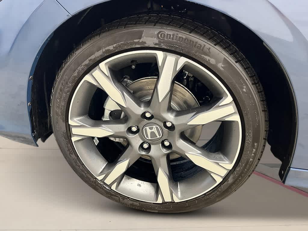 new 2026 Honda Civic Hybrid car, priced at $32,521