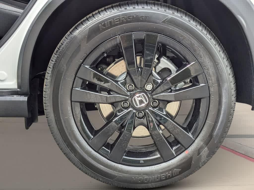 new 2026 Honda HR-V car, priced at $28,668