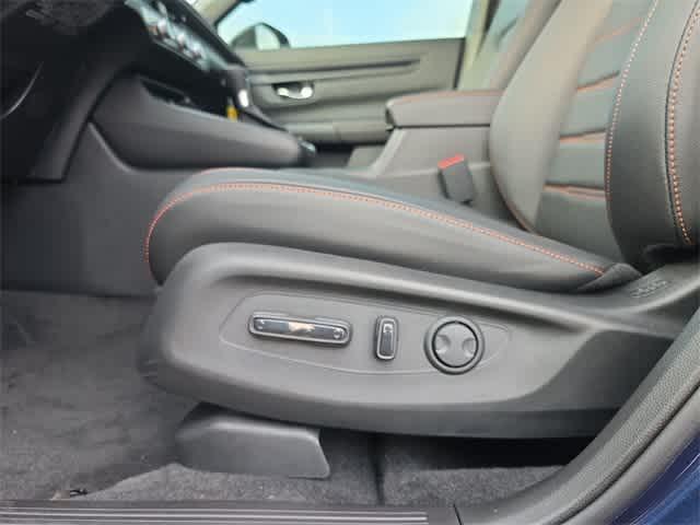 new 2025 Honda CR-V Hybrid car, priced at $38,609