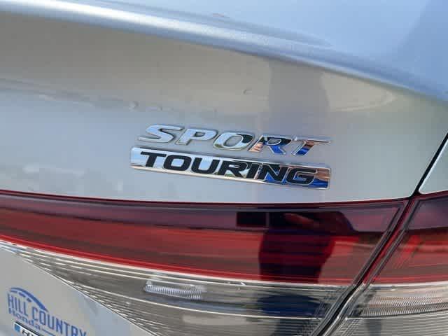 used 2025 Honda Civic Hybrid car, priced at $30,895