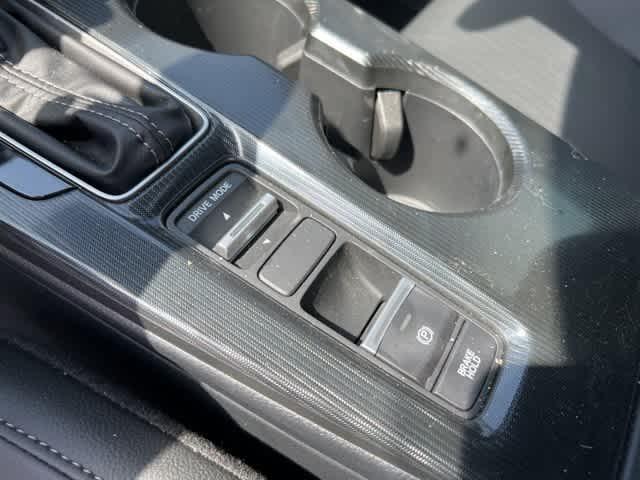 used 2025 Honda Civic Hybrid car, priced at $30,895