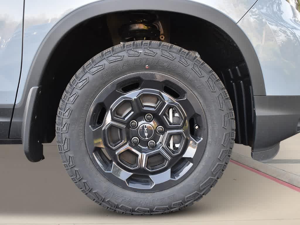 new 2025 Honda Ridgeline car, priced at $45,506